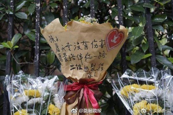 镜报：加纳乔想留在英超首选切尔西，他和杰克逊估值均为4000万镑